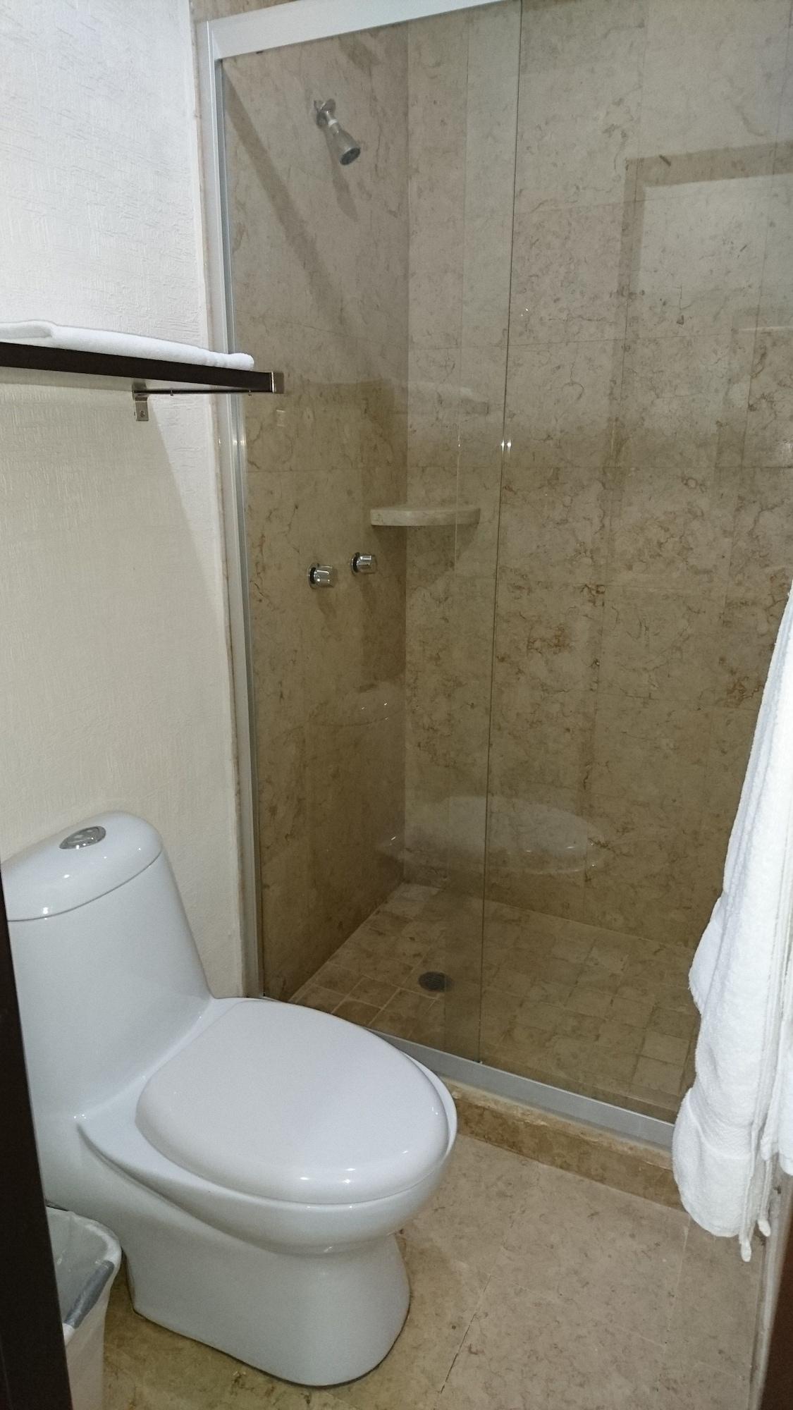 Homesuites Zaragoza Culiacán Buitenkant foto