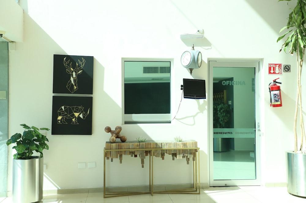 Homesuites Zaragoza Culiacán Buitenkant foto
