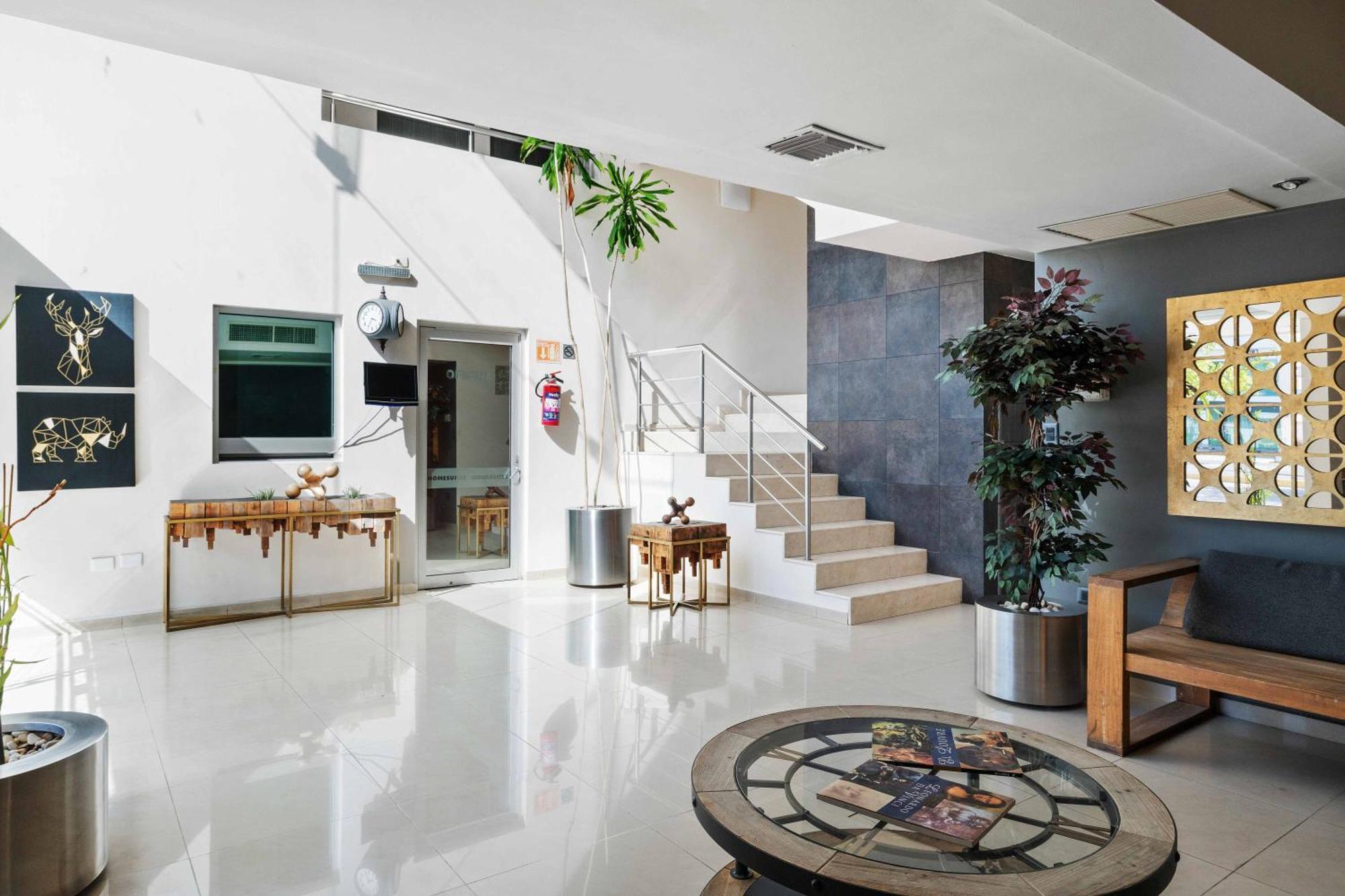 Homesuites Zaragoza Culiacán Buitenkant foto